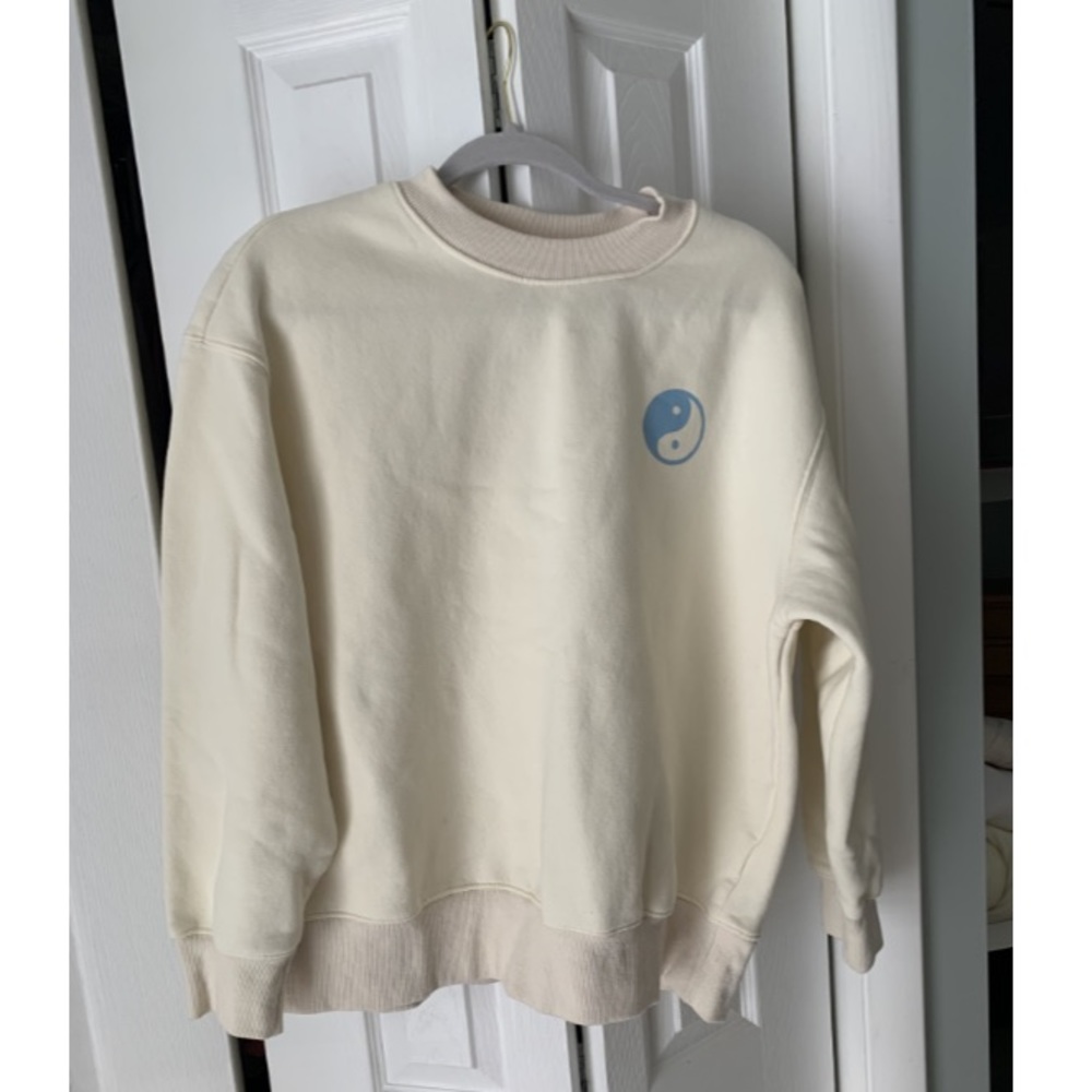 Aurelle Cream graphic sweatshirt